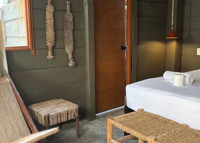 Amana , Front * Tulum
